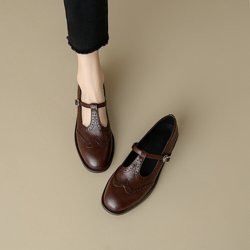 NEW Autumn/Spring Women Pumps  - Casual Sandal Leather recension och pris