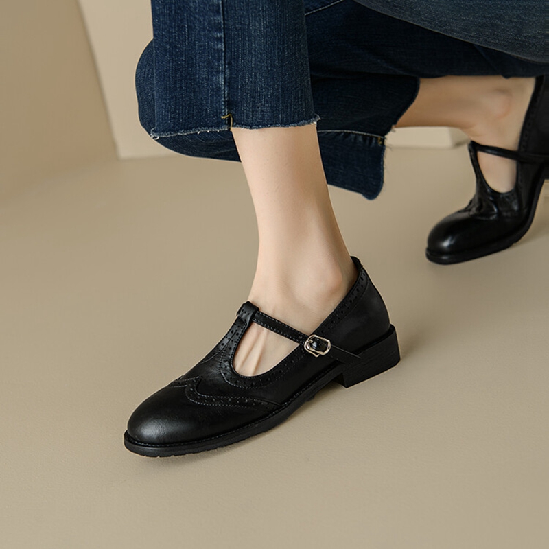 NEW Autumn/Spring Women Pumps  - Casual Sandal Leather recension och pris